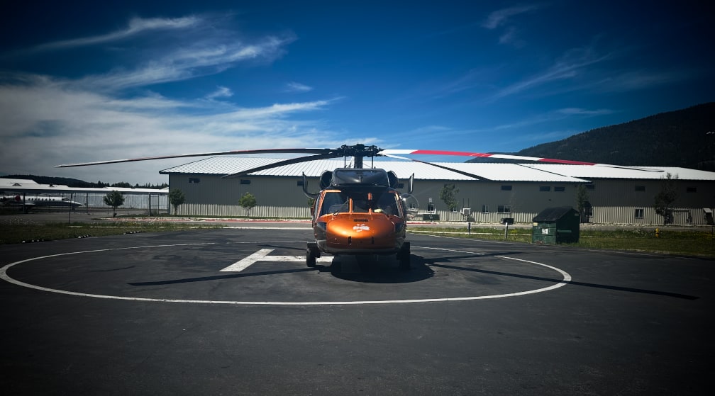 Helicopter-UH60-2023